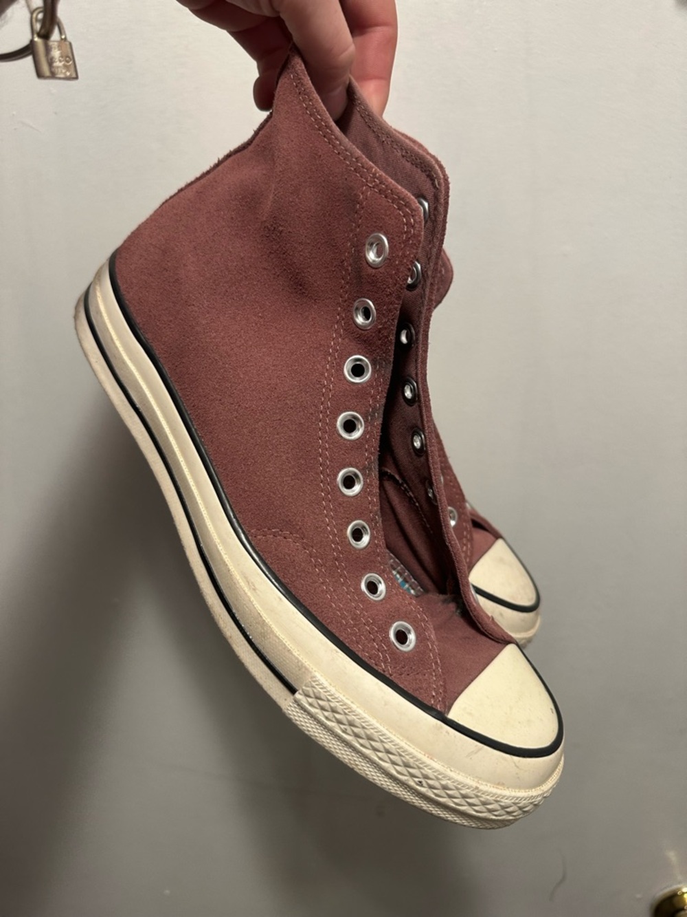 Converse Chuck Taylor All Star High Top Suede  Size 8 No Laces No Insoles